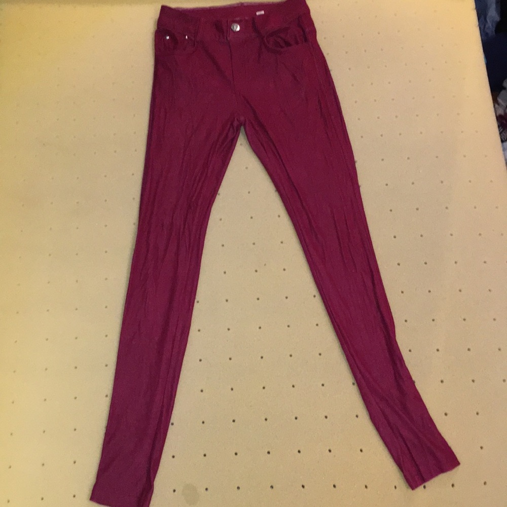 Red jeggings